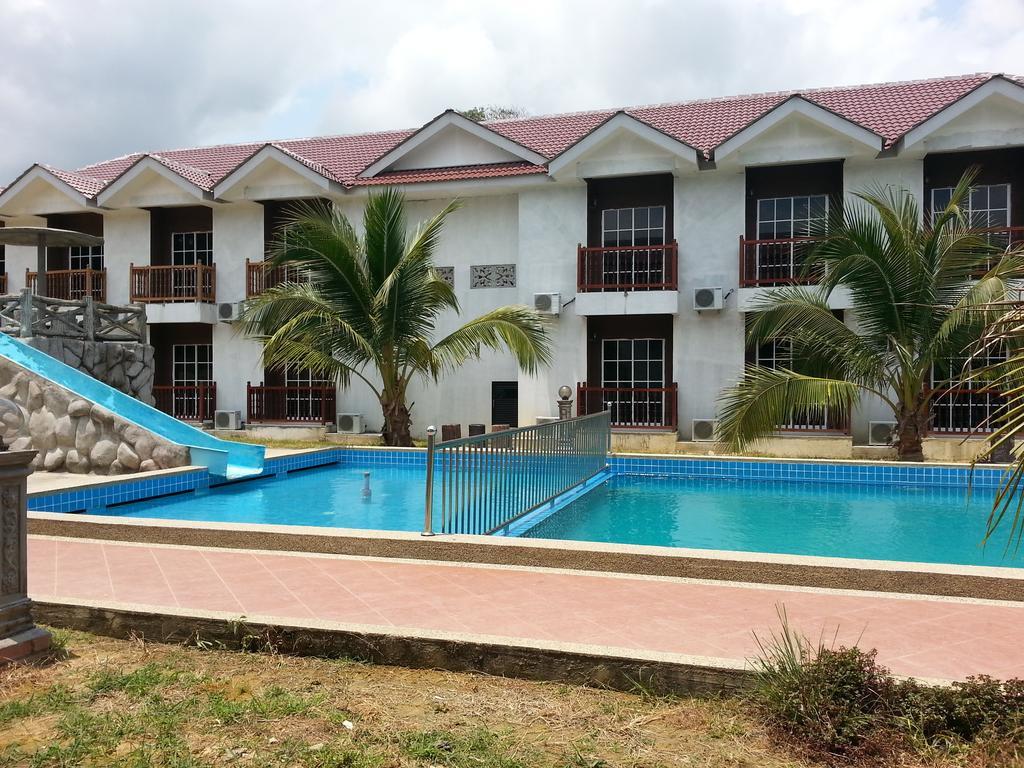 Mersing Beach Resort Zimmer foto